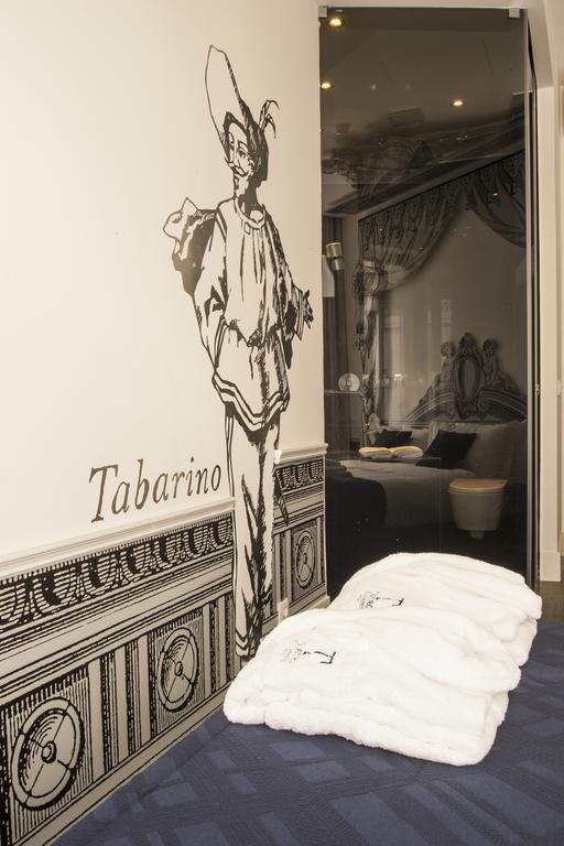 Teatro Boutique & Lissabon